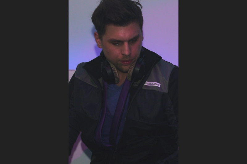 p1010483